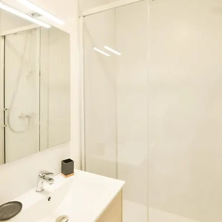 Chez Flora - Appt Pour 4 Proche De La